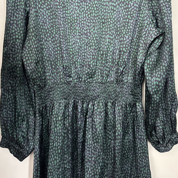 Tucker Juliette Midi Dress Size XL Silk Stretch Charmeuse Emerald Green Multi - Picture 7 of 15